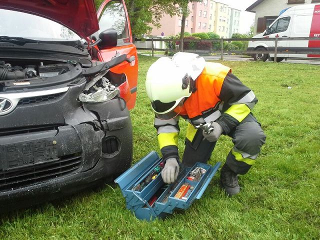 TE Schleipfweg Verkehrsunfall PKW 6