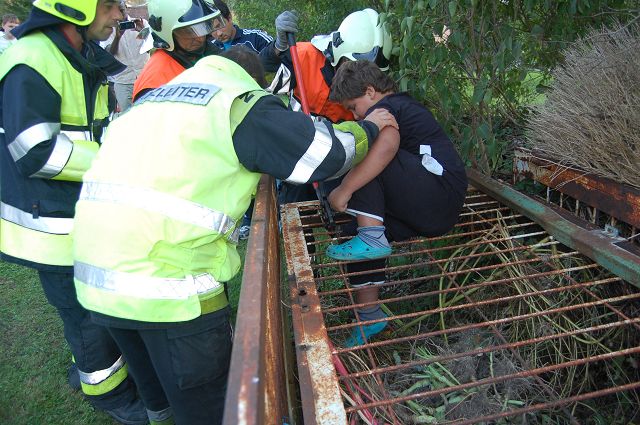 TE Kind eingeklemmt 010