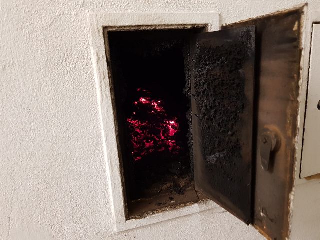 BRAND-Saegerstrasse-Kaminbrand 100